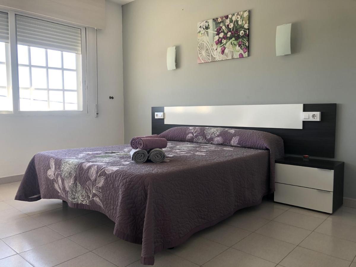 Dukes Habitaciones Playa de Bascuas ภายนอก รูปภาพ